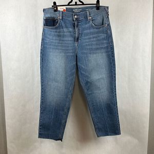 NWT Ariat Boyfriend Denim Jeans High Rise Bombshell